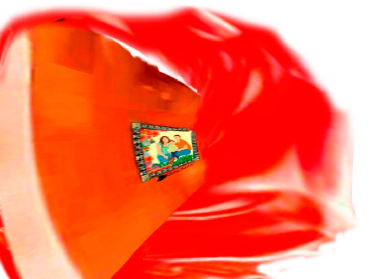 Retrato familiar de los padres de Saturnino Segundo se inunda de rojo. Discusión