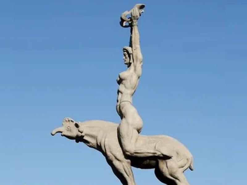 Allá en la montaña de Sorte, vive una Diosa (relato corto)